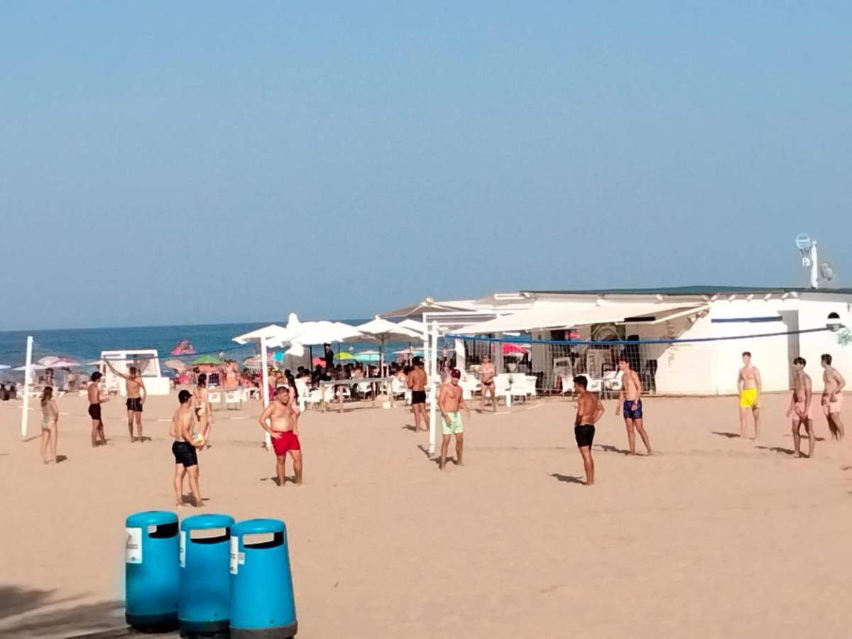 Playa De Gandia, Gandia Beach Exterior photo