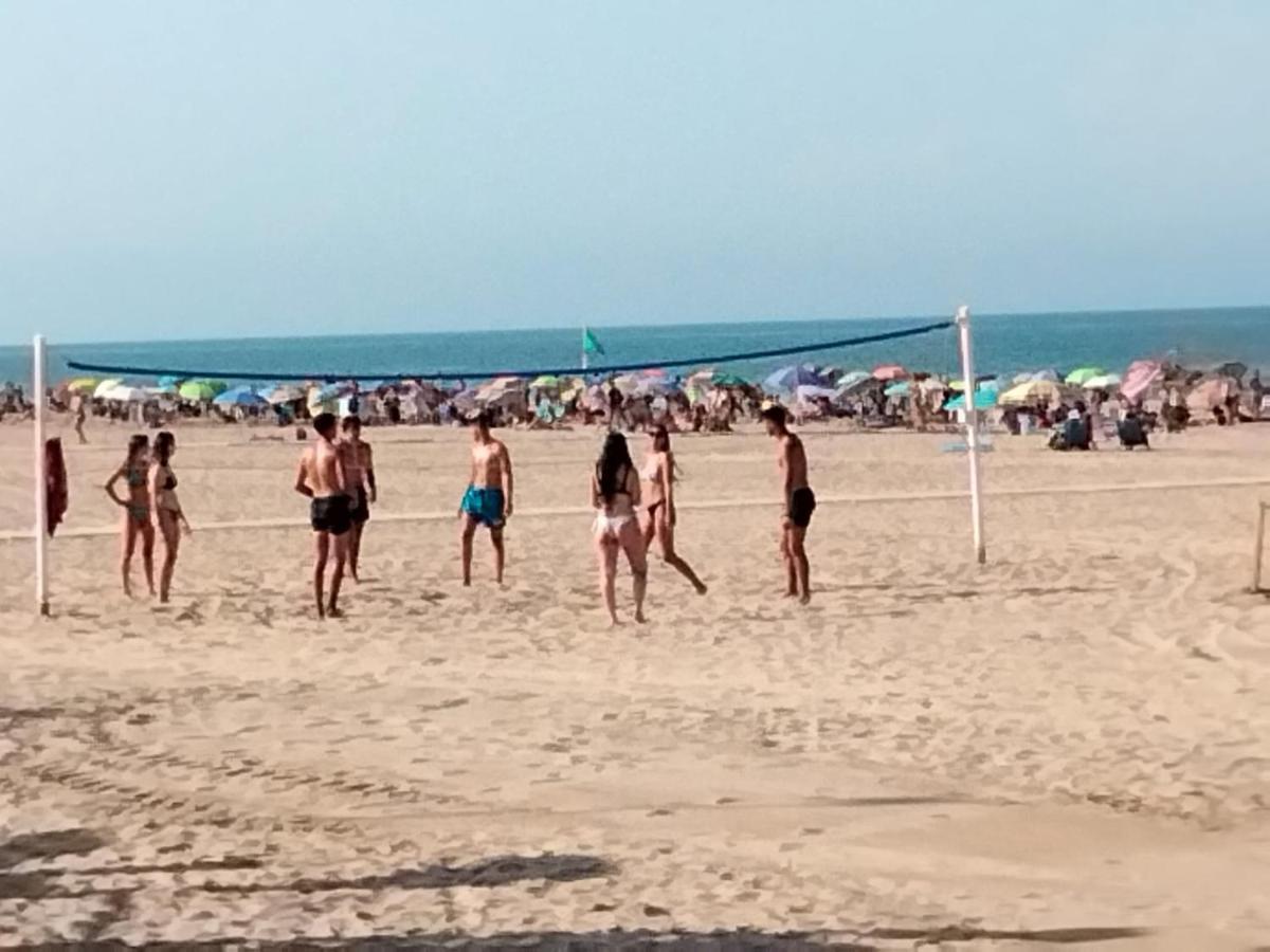 Playa De Gandia, Gandia Beach Exterior photo