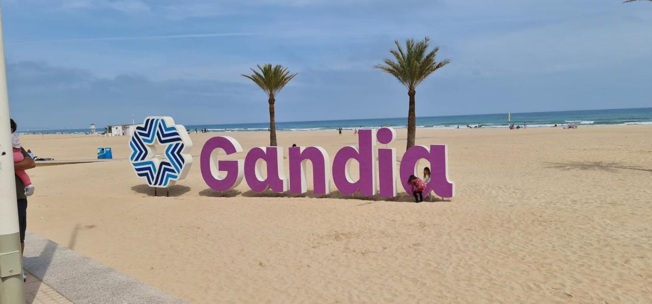 Playa De Gandia, Gandia Beach Exterior photo